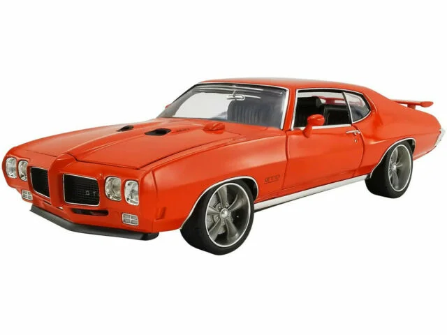 Light rail systems for commuting in cities​ Acme 1/18 1970 Street Fighter GTO The Prosecutor